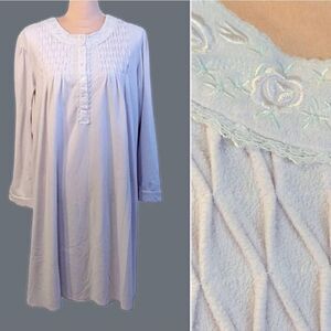 VTG 80s Light Pink Embroidered Long Sleeve Fleece Nightgown Size Large
